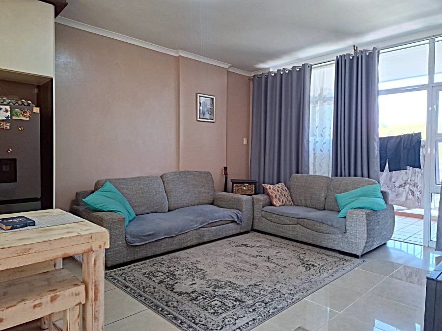To Let 2 Bedroom Property for Rent in Westbrook KwaZulu-Natal