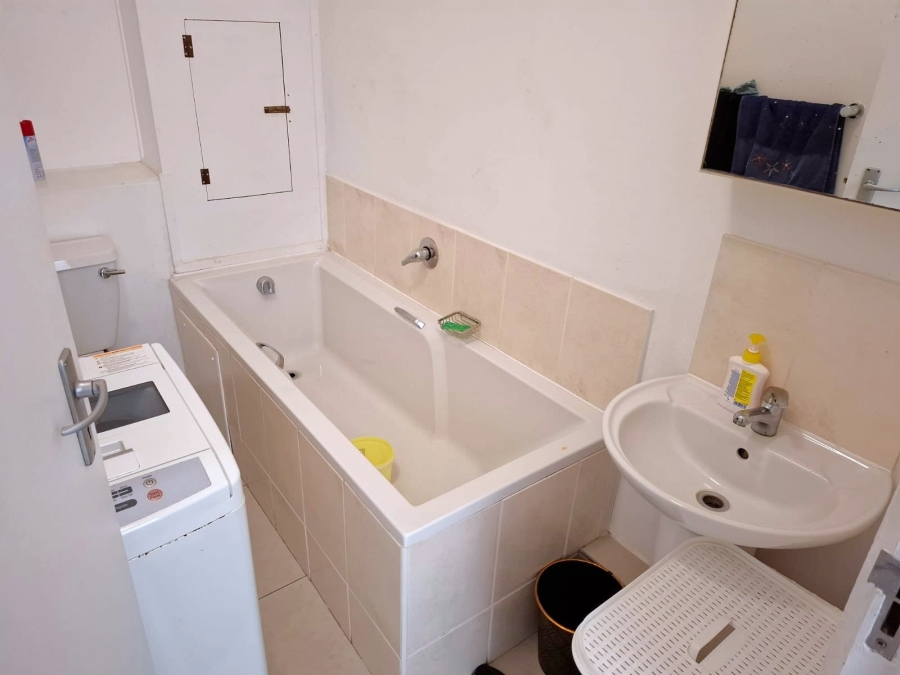 3 Bedroom Property for Sale in Westbrook KwaZulu-Natal