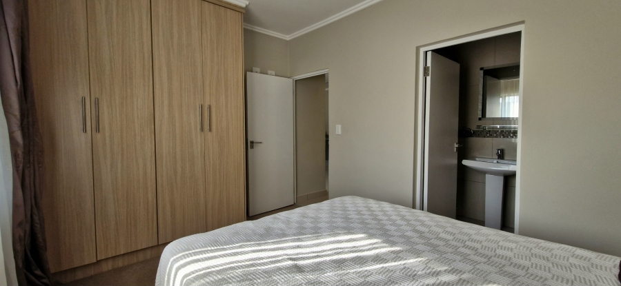 2 Bedroom Property for Sale in New Town Centre KwaZulu-Natal