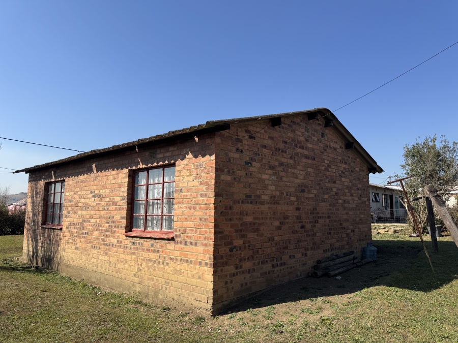 2 Bedroom Property for Sale in Mpophomeni KwaZulu-Natal