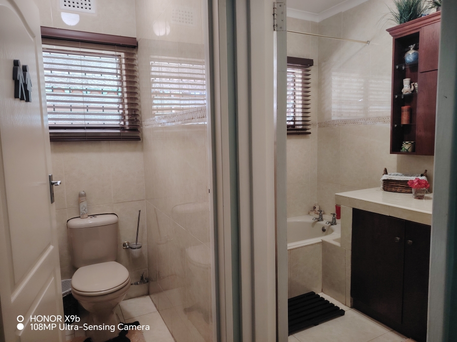 3 Bedroom Property for Sale in Yellowwood Park KwaZulu-Natal