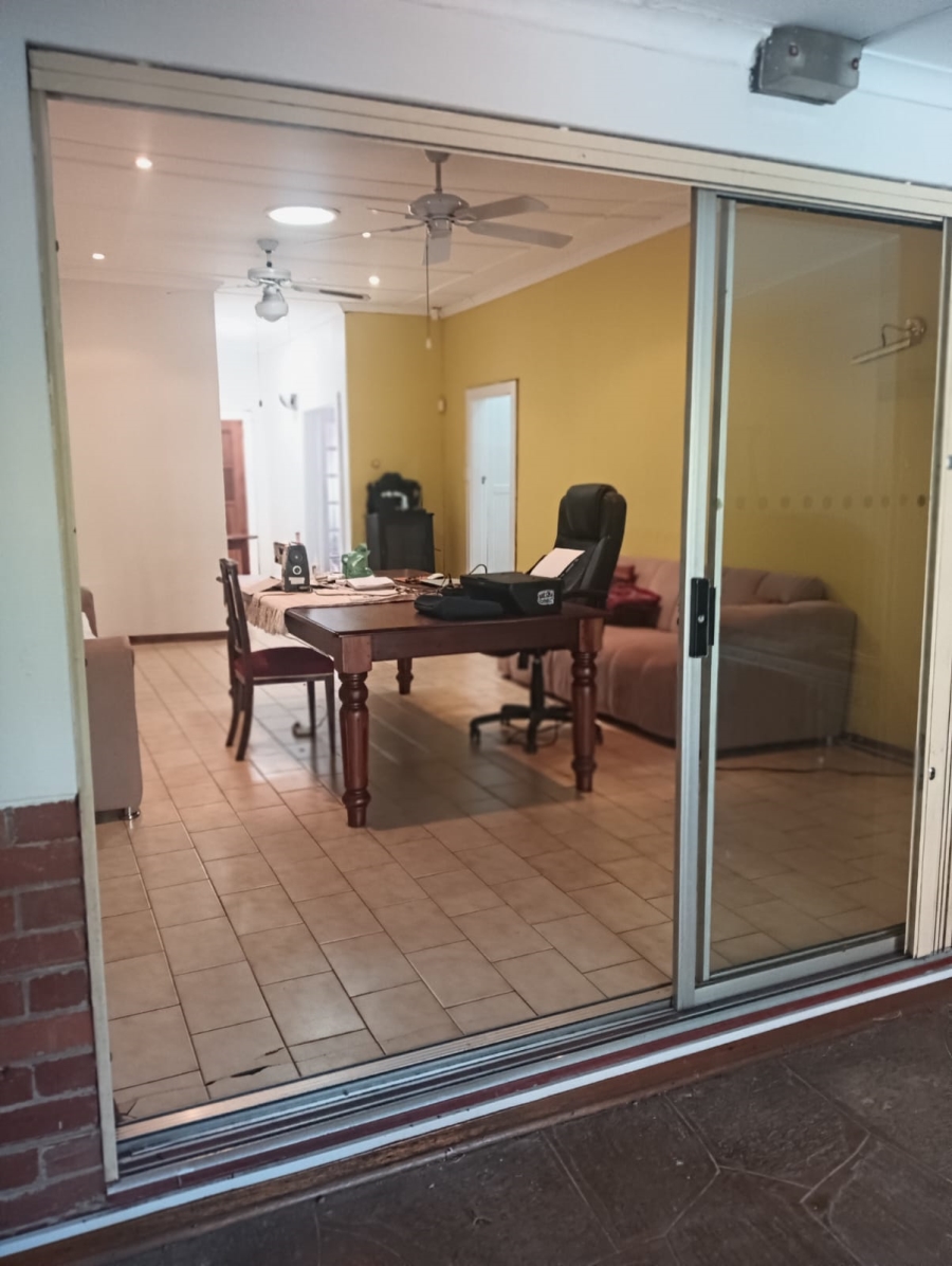 To Let 3 Bedroom Property for Rent in Clarendon KwaZulu-Natal