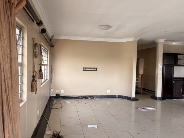 4 Bedroom Property for Sale in Somerset Park KwaZulu-Natal