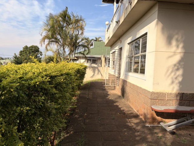 4 Bedroom Property for Sale in Somerset Park KwaZulu-Natal