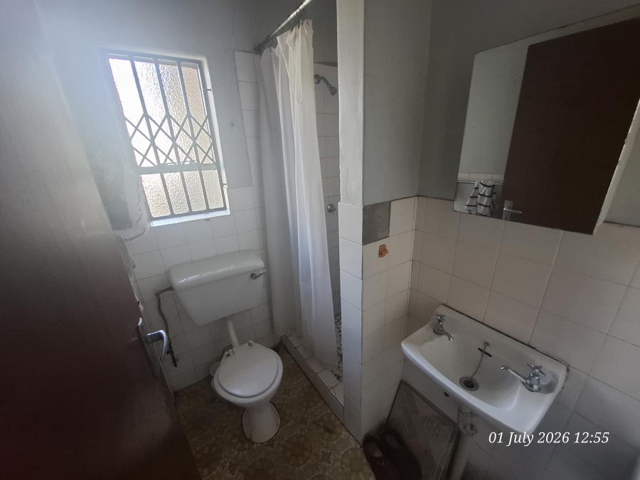 4 Bedroom Property for Sale in Huttenheights KwaZulu-Natal