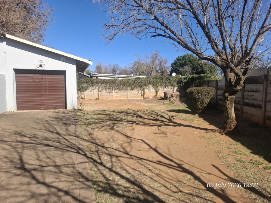 To Let 3 Bedroom Property for Rent in Amiel Park KwaZulu-Natal