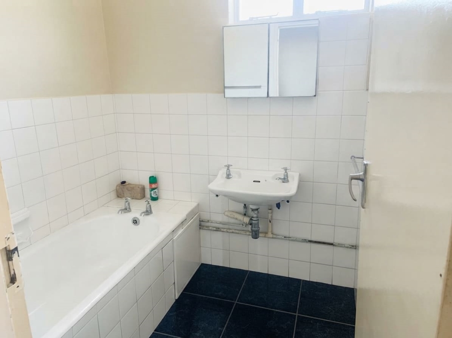 To Let 2 Bedroom Property for Rent in New Germany KwaZulu-Natal