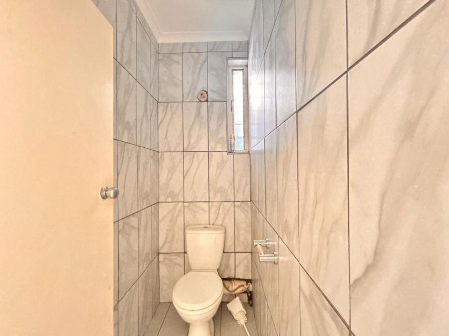 2 Bedroom Property for Sale in Meer En See KwaZulu-Natal