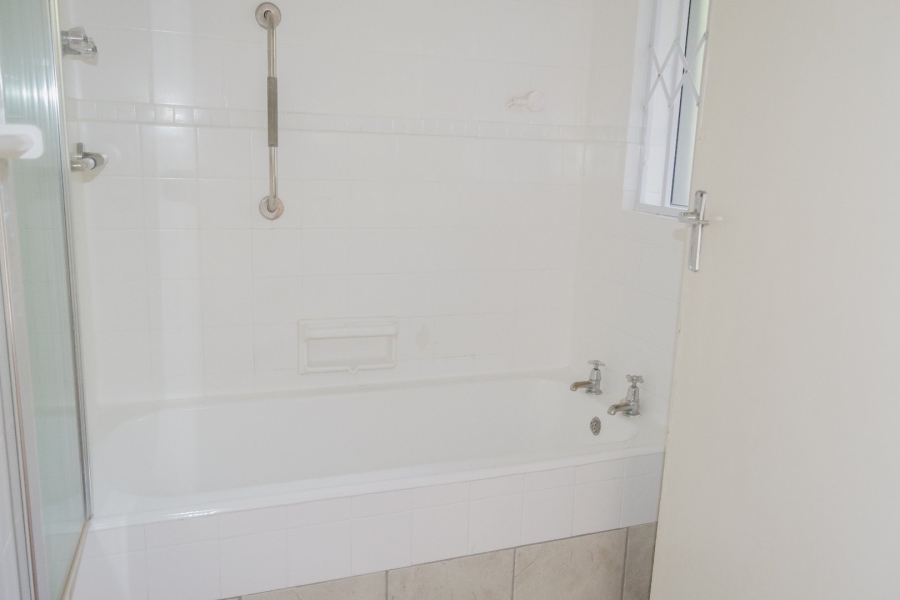 2 Bedroom Property for Sale in Scottburgh Central KwaZulu-Natal
