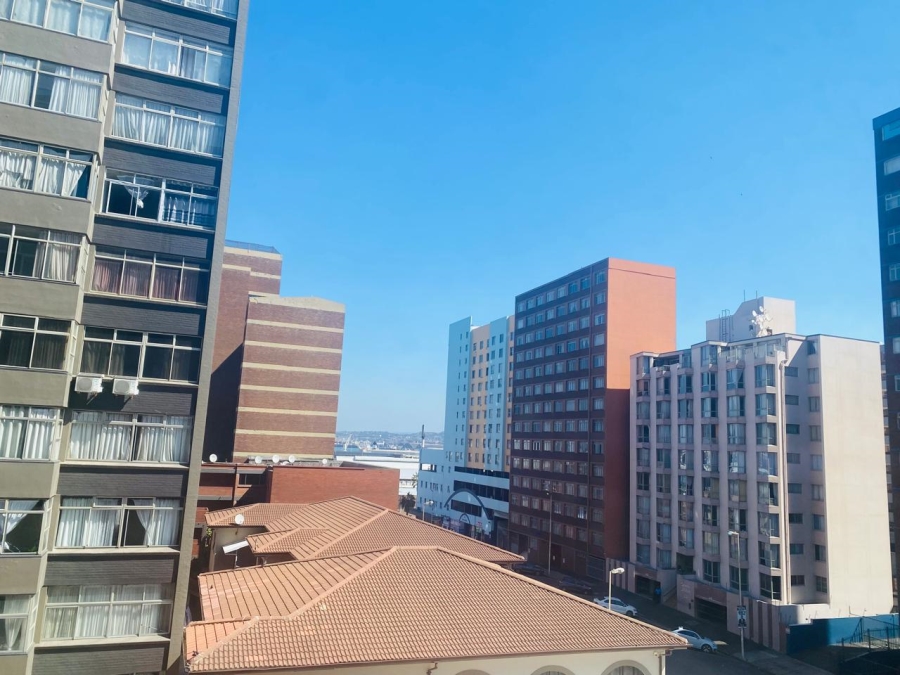 To Let 2 Bedroom Property for Rent in South Beach KwaZulu-Natal