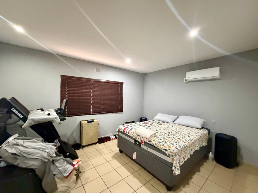 2 Bedroom Property for Sale in Arboretum KwaZulu-Natal