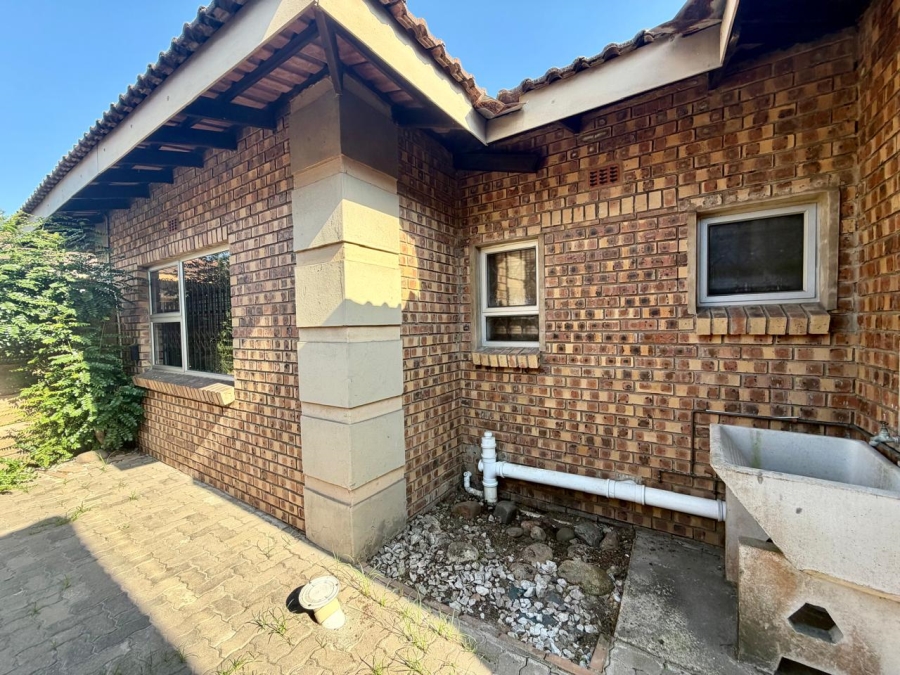 2 Bedroom Property for Sale in Arboretum KwaZulu-Natal