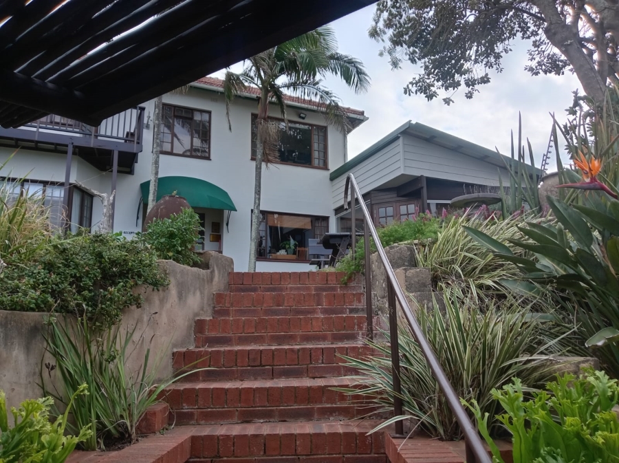 11 Bedroom Property for Sale in Amanzimtoti KwaZulu-Natal