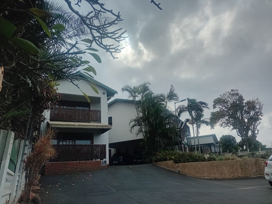 11 Bedroom Property for Sale in Amanzimtoti KwaZulu-Natal