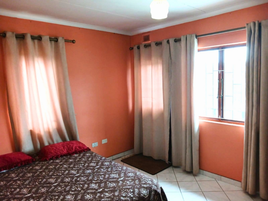 3 Bedroom Property for Sale in Gandhinagar KwaZulu-Natal