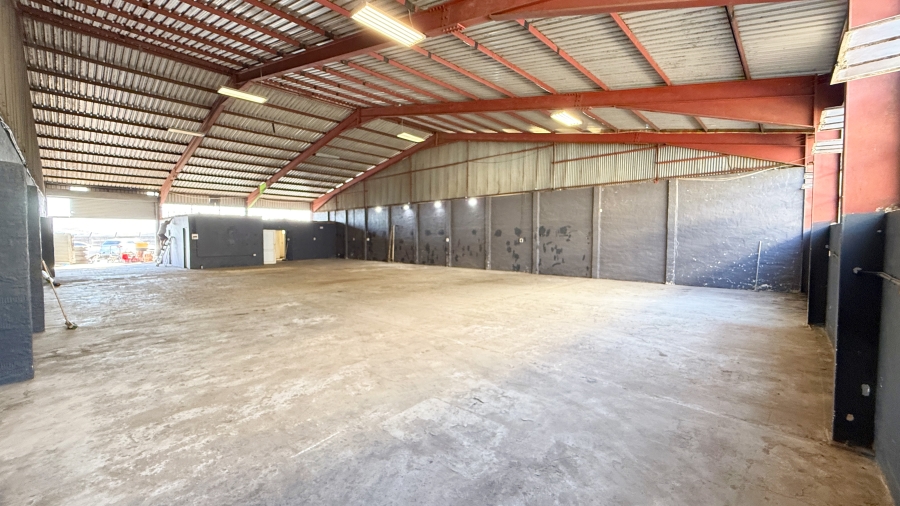 To Let Commercial Property for Rent in Glen Anil KwaZulu-Natal