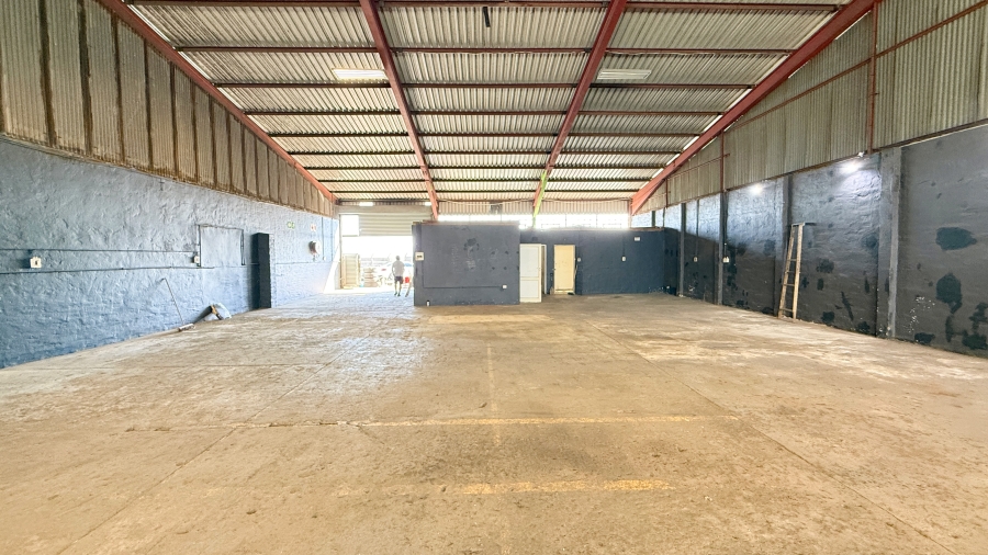 To Let Commercial Property for Rent in Glen Anil KwaZulu-Natal