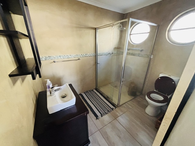 5 Bedroom Property for Sale in Lidgetton KwaZulu-Natal