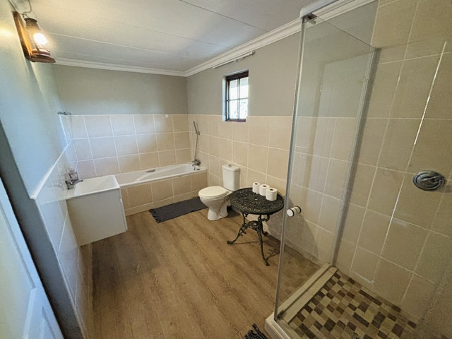 5 Bedroom Property for Sale in Lidgetton KwaZulu-Natal