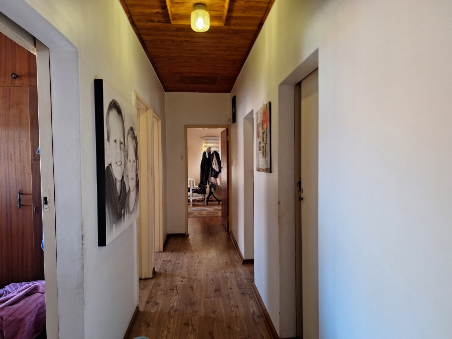 3 Bedroom Property for Sale in Schuinshoogte KwaZulu-Natal