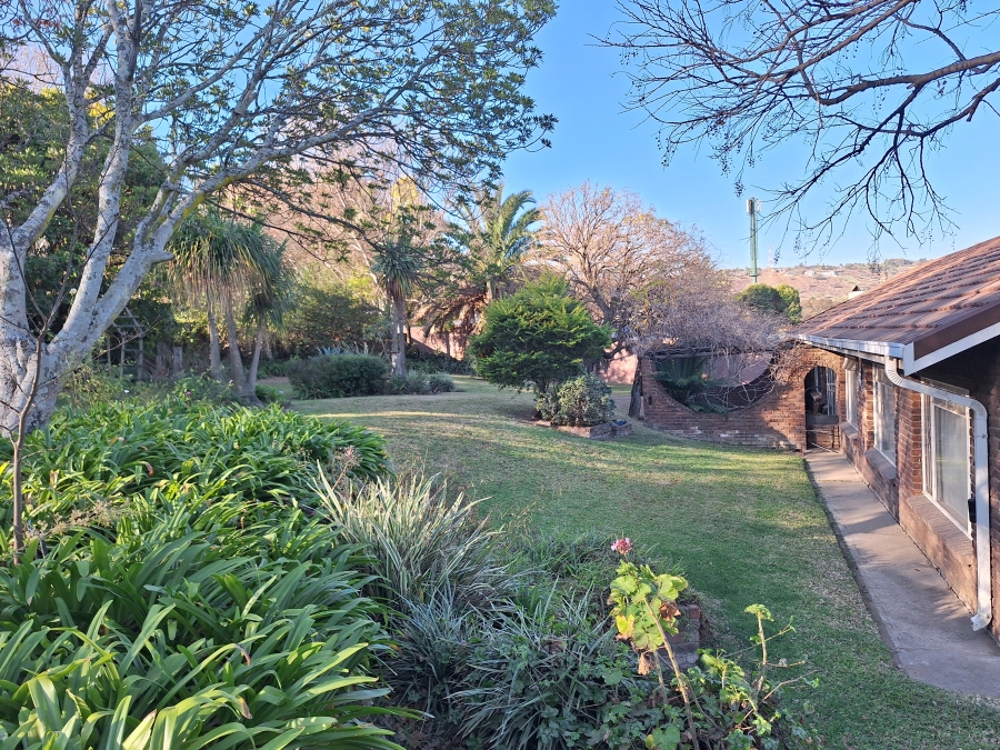 3 Bedroom Property for Sale in Schuinshoogte KwaZulu-Natal