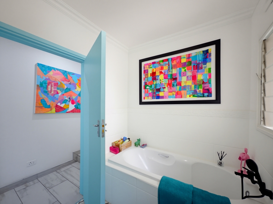 5 Bedroom Property for Sale in Ballito Central KwaZulu-Natal
