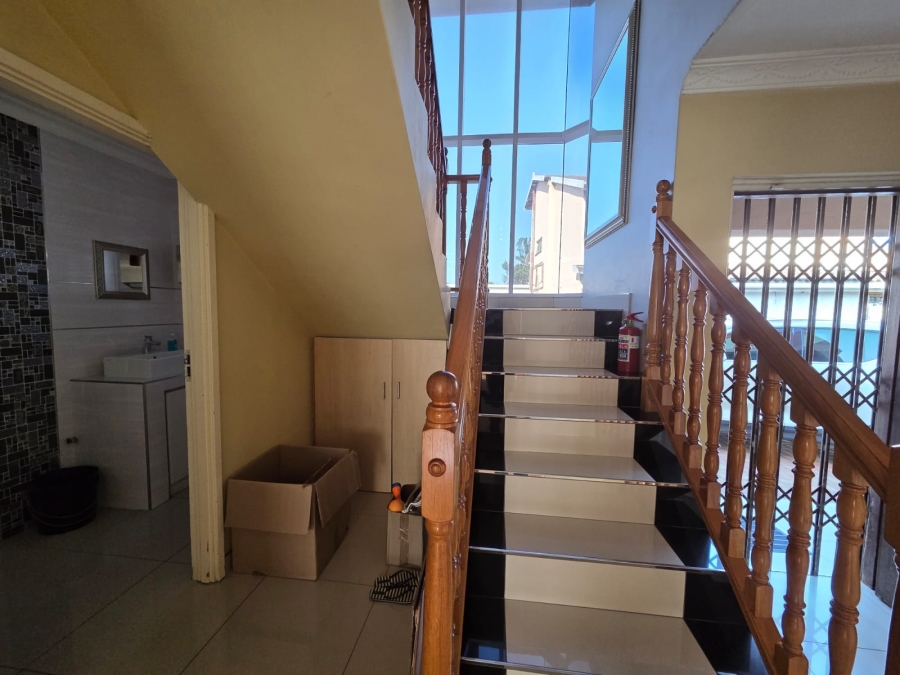 5 Bedroom Property for Sale in Merewent KwaZulu-Natal