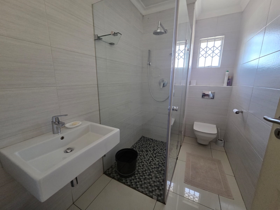 5 Bedroom Property for Sale in Merewent KwaZulu-Natal