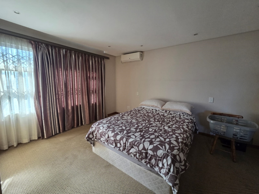 5 Bedroom Property for Sale in Merewent KwaZulu-Natal