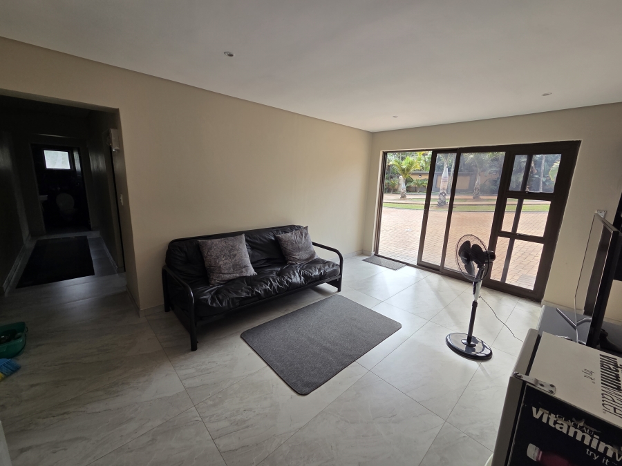 To Let 3 Bedroom Property for Rent in Bluff KwaZulu-Natal