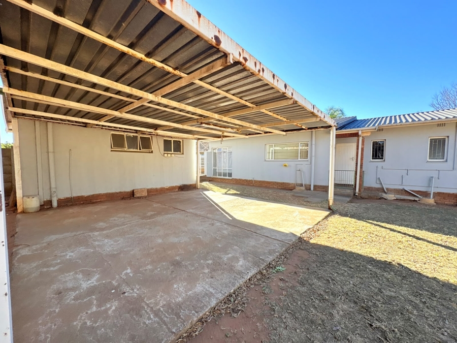 To Let 3 Bedroom Property for Rent in Amiel Park KwaZulu-Natal