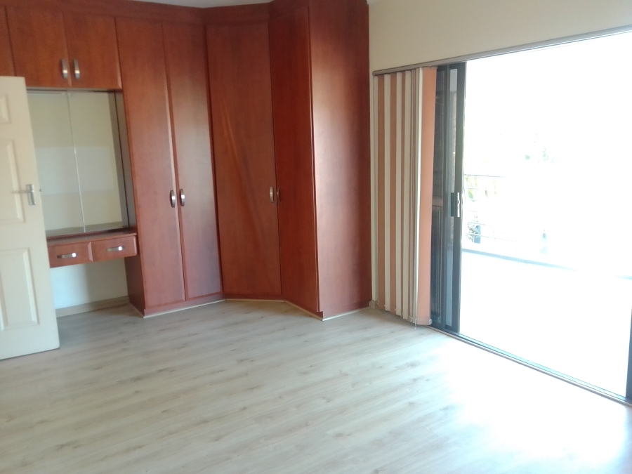 6 Bedroom Property for Sale in Malvern KwaZulu-Natal