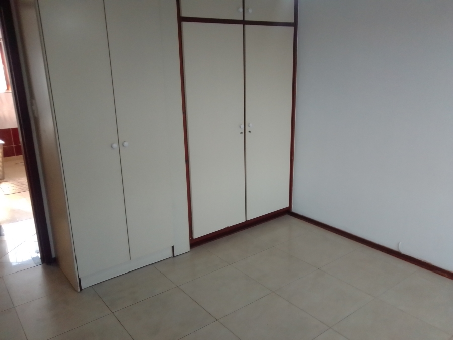 6 Bedroom Property for Sale in Malvern KwaZulu-Natal