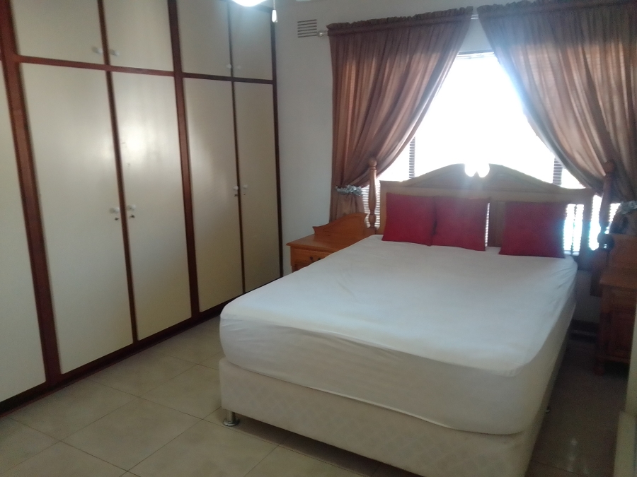 6 Bedroom Property for Sale in Malvern KwaZulu-Natal