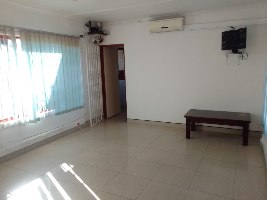 6 Bedroom Property for Sale in Malvern KwaZulu-Natal