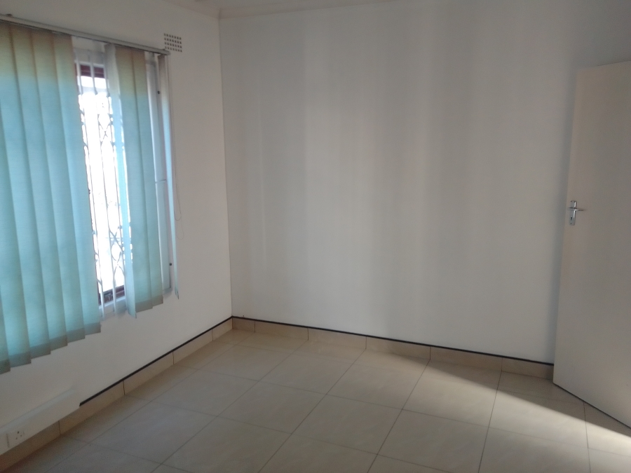 6 Bedroom Property for Sale in Malvern KwaZulu-Natal