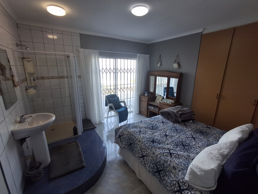 4 Bedroom Property for Sale in Ramsgate KwaZulu-Natal