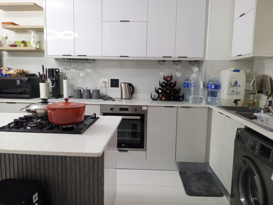 2 Bedroom Property for Sale in Westbrook KwaZulu-Natal