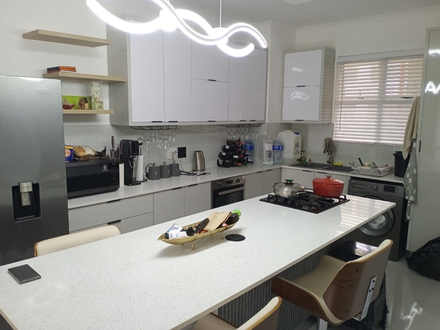2 Bedroom Property for Sale in Westbrook KwaZulu-Natal