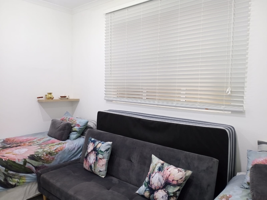 2 Bedroom Property for Sale in Westbrook KwaZulu-Natal