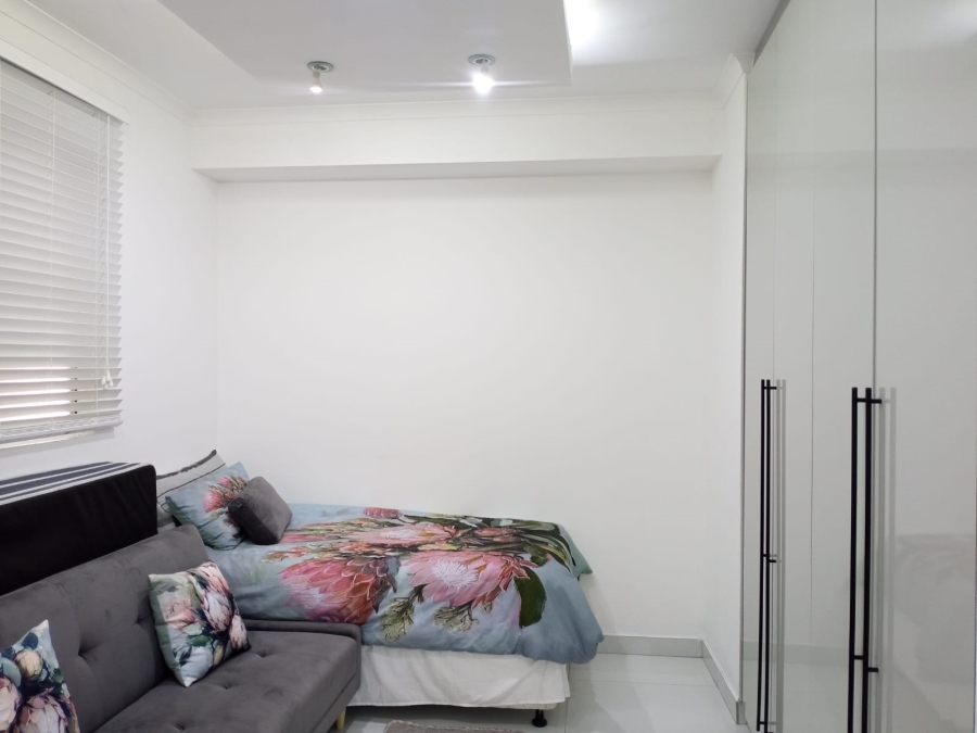 2 Bedroom Property for Sale in Westbrook KwaZulu-Natal