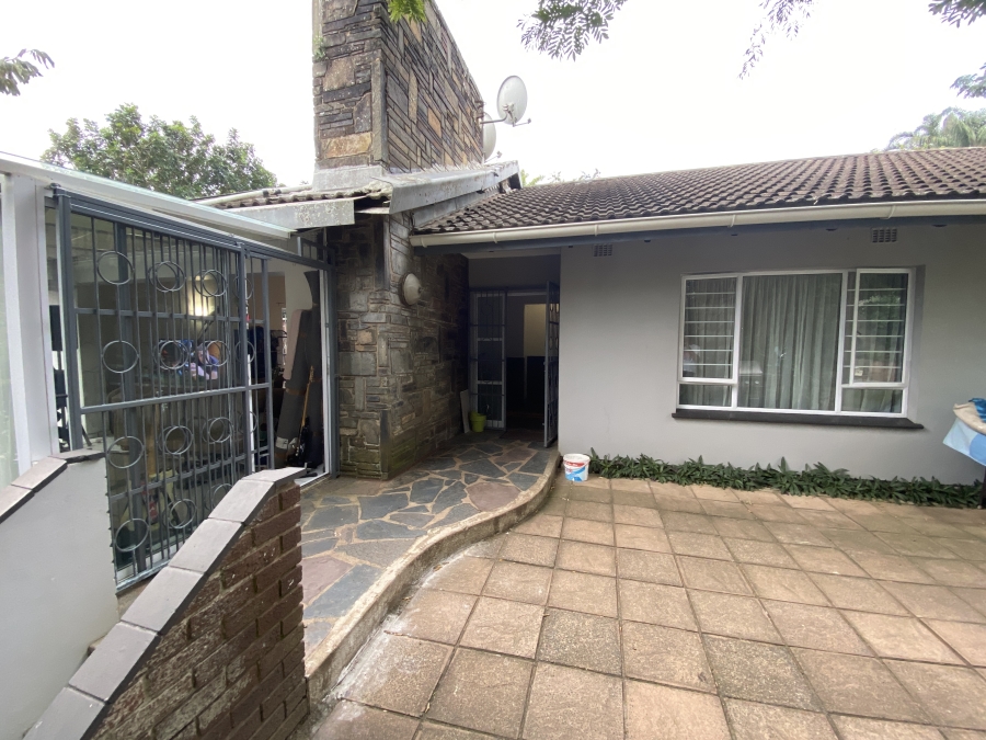 5 Bedroom Property for Sale in Westbrook KwaZulu-Natal