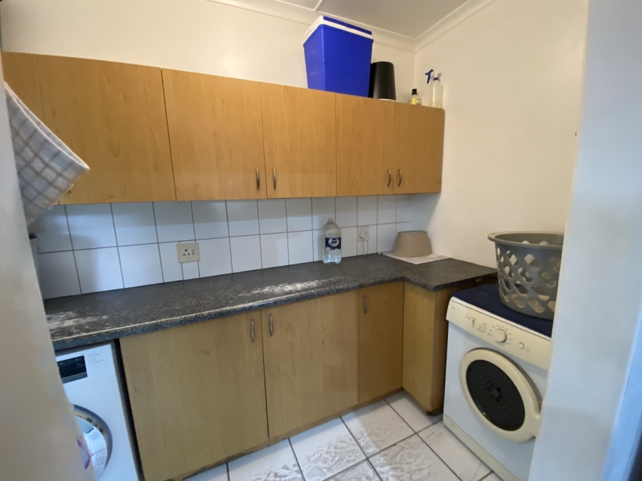 5 Bedroom Property for Sale in Westbrook KwaZulu-Natal