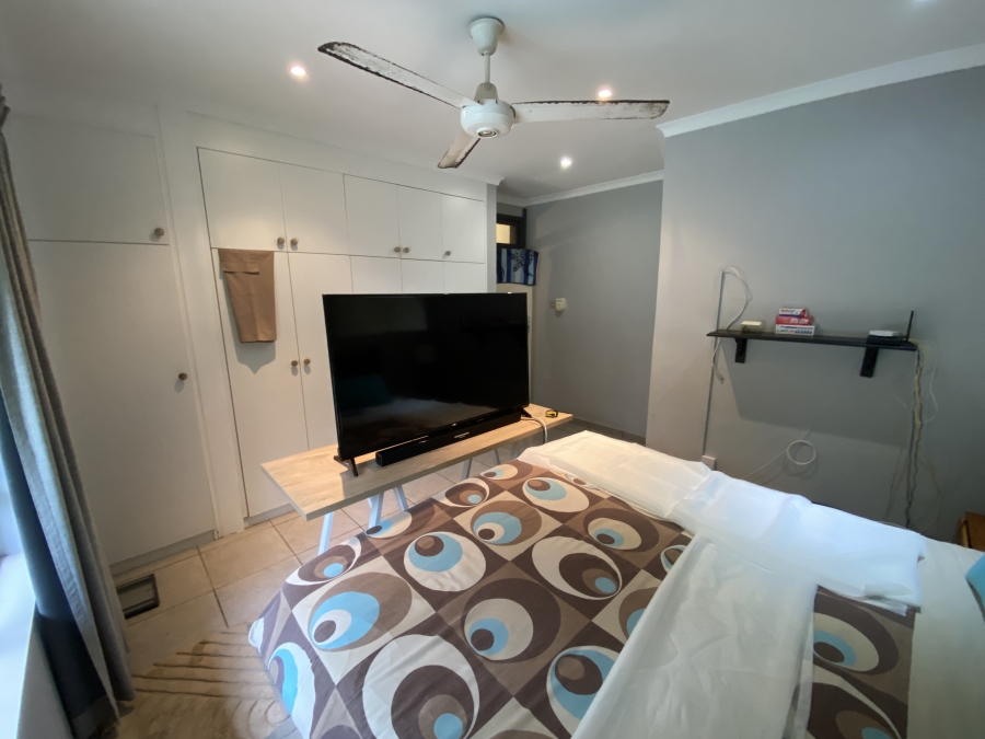 5 Bedroom Property for Sale in Westbrook KwaZulu-Natal