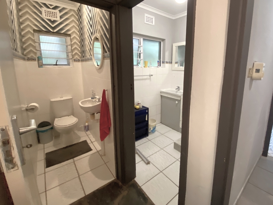 5 Bedroom Property for Sale in Westbrook KwaZulu-Natal