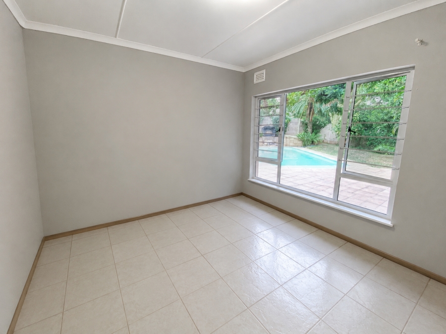 5 Bedroom Property for Sale in Westbrook KwaZulu-Natal