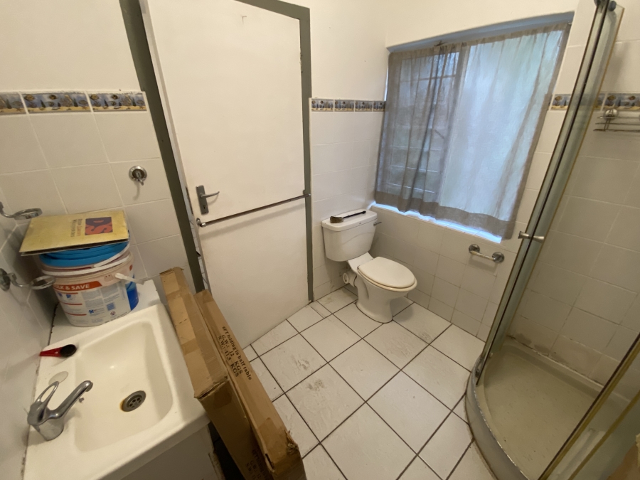 5 Bedroom Property for Sale in Westbrook KwaZulu-Natal
