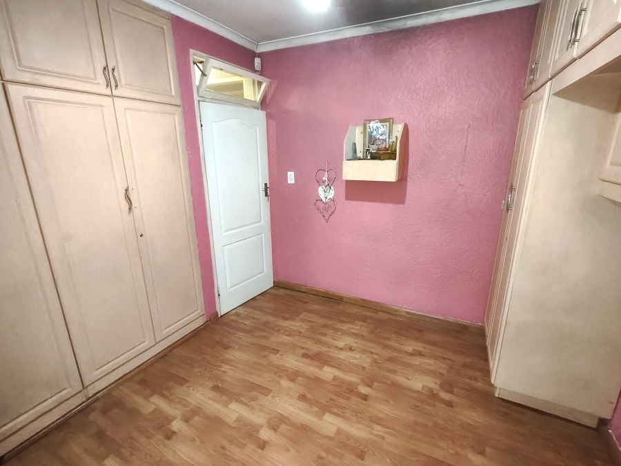 4 Bedroom Property for Sale in Moseley Park KwaZulu-Natal