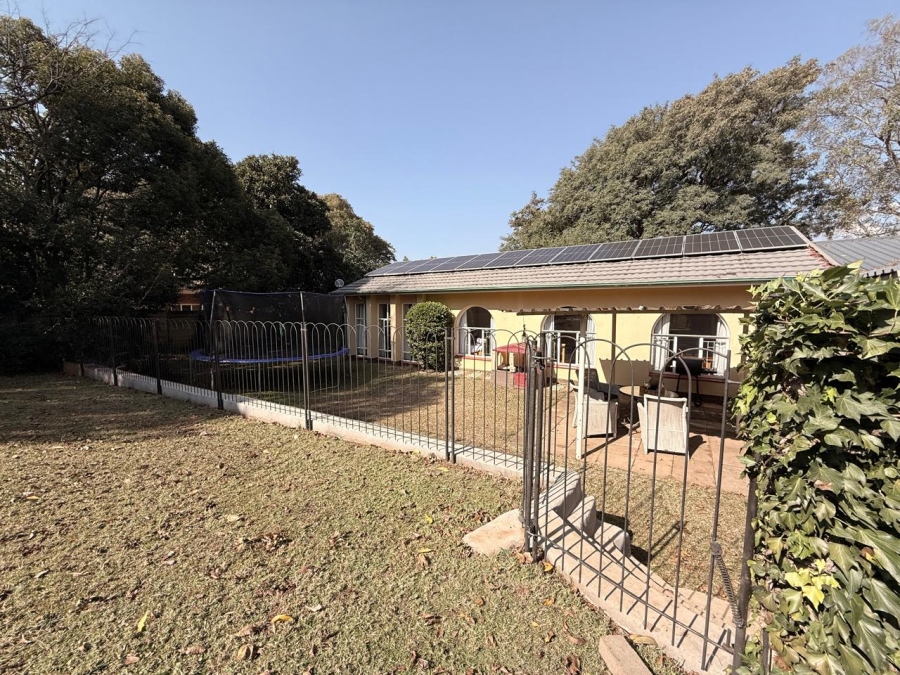 4 Bedroom Property for Sale in Huttenheights KwaZulu-Natal
