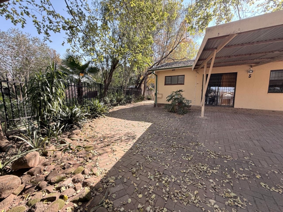 4 Bedroom Property for Sale in Huttenheights KwaZulu-Natal